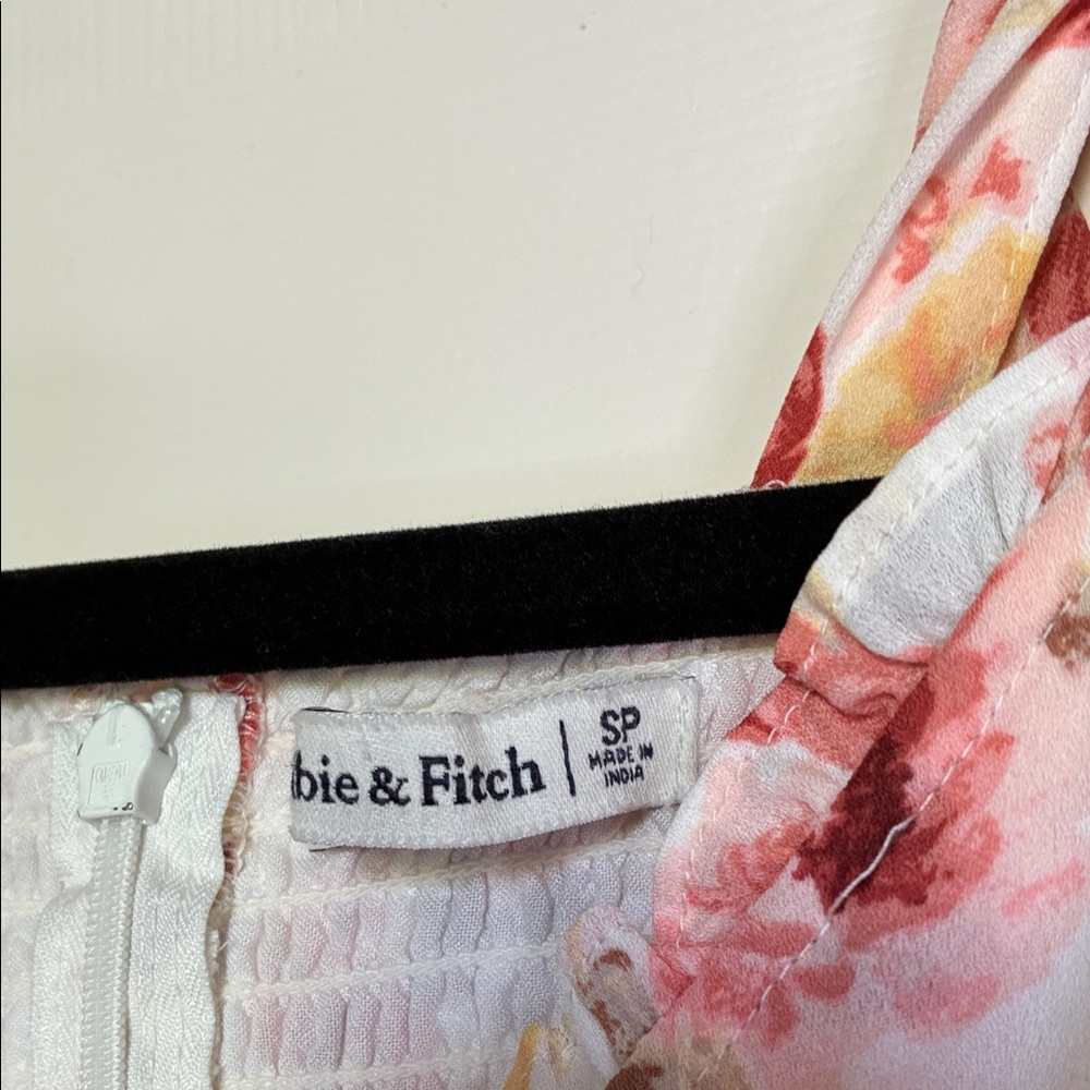Abercrombie & Fitch Rose Print Midi Dress - Picture 5 of 7